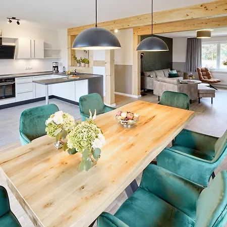 Appartamento Landgut Basthorst Crivitz Esterno foto