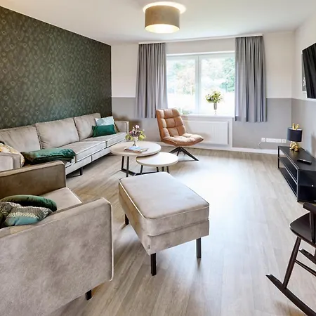 Appartamento Landgut Basthorst Crivitz Esterno foto